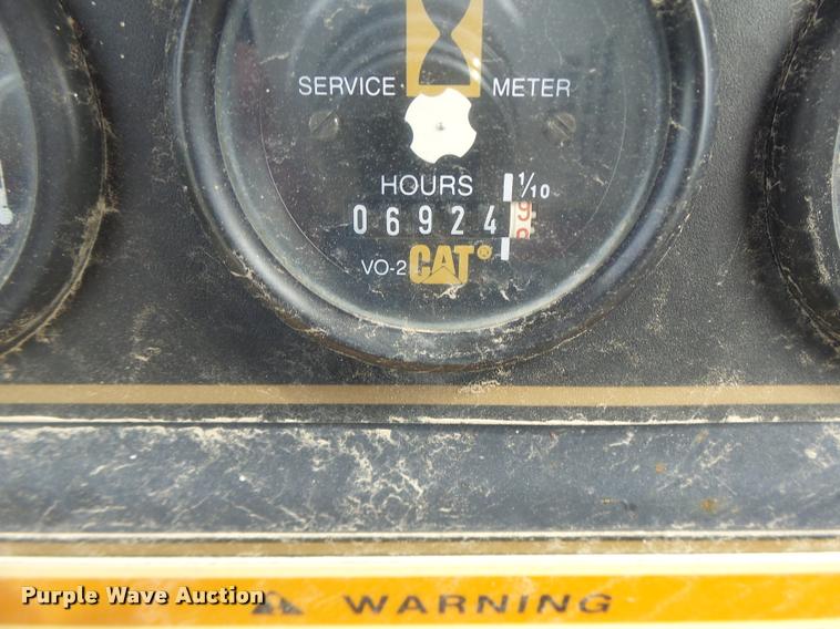 image for item DB5750 1999 Caterpillar D3C XL dozer