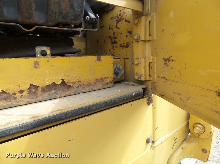 image for item DB5750 1999 Caterpillar D3C XL dozer