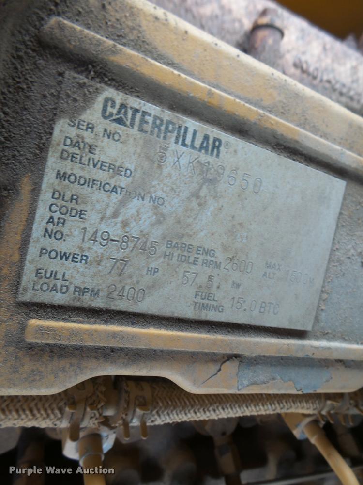 image for item DB5750 1999 Caterpillar D3C XL dozer