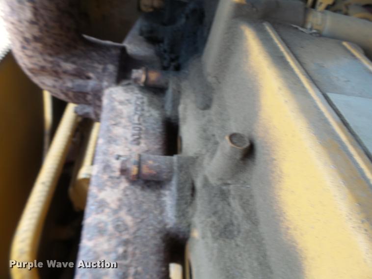 image for item DB5750 1999 Caterpillar D3C XL dozer