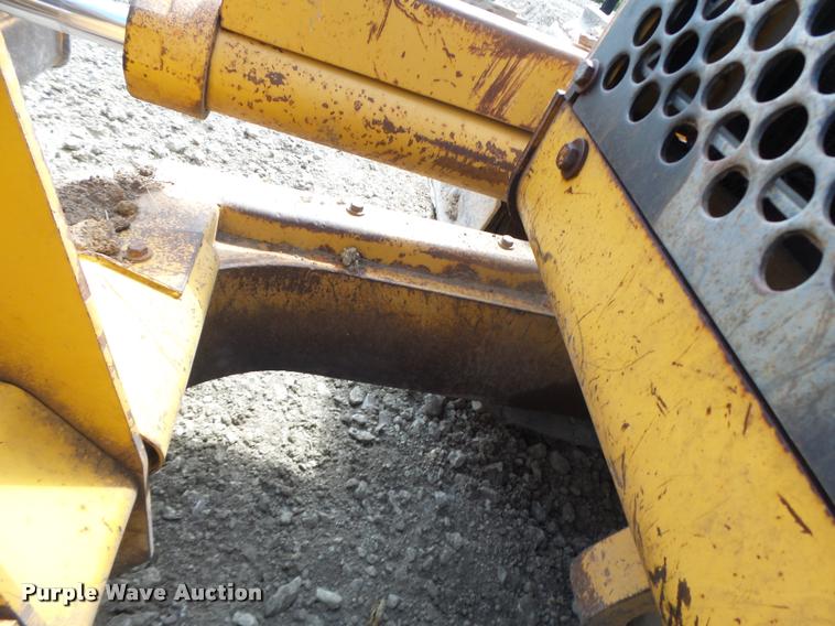 image for item DB5750 1999 Caterpillar D3C XL dozer