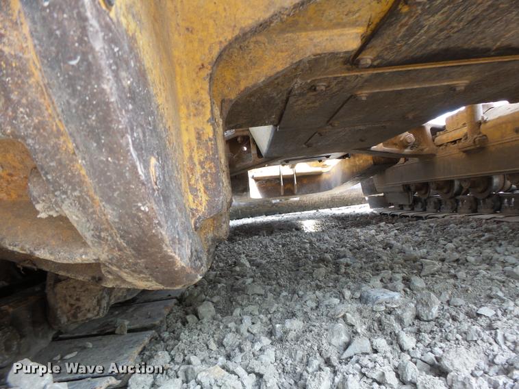 image for item DB5750 1999 Caterpillar D3C XL dozer