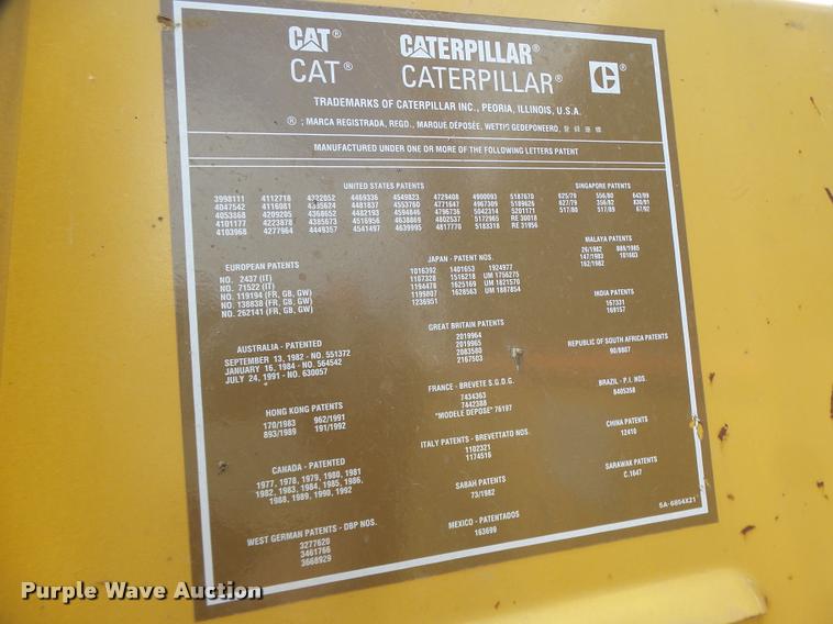 image for item DB5750 1999 Caterpillar D3C XL dozer