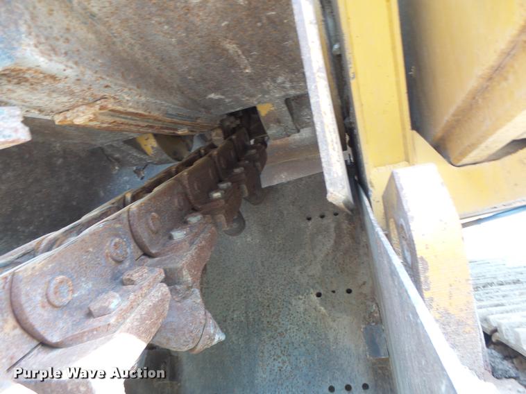 image for item DB5751 1999 Vermeer T555 trencher