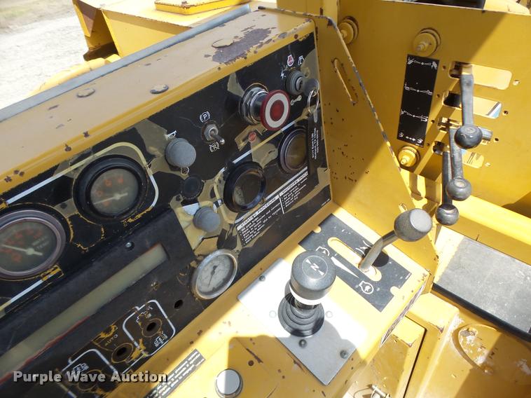 image for item DB5751 1999 Vermeer T555 trencher