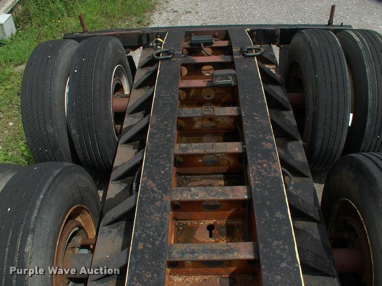 image for item DC7224 1987 Cozad lowboy equipment trailer with booster