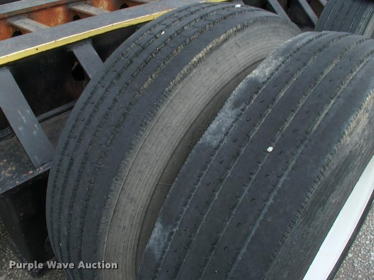 image for item DC7224 1987 Cozad lowboy equipment trailer with booster