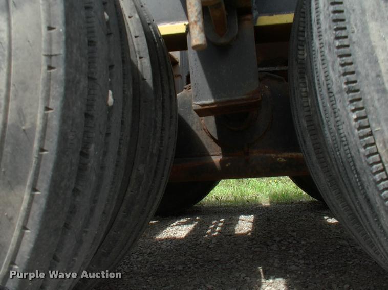 image for item DC7224 1987 Cozad lowboy equipment trailer with booster