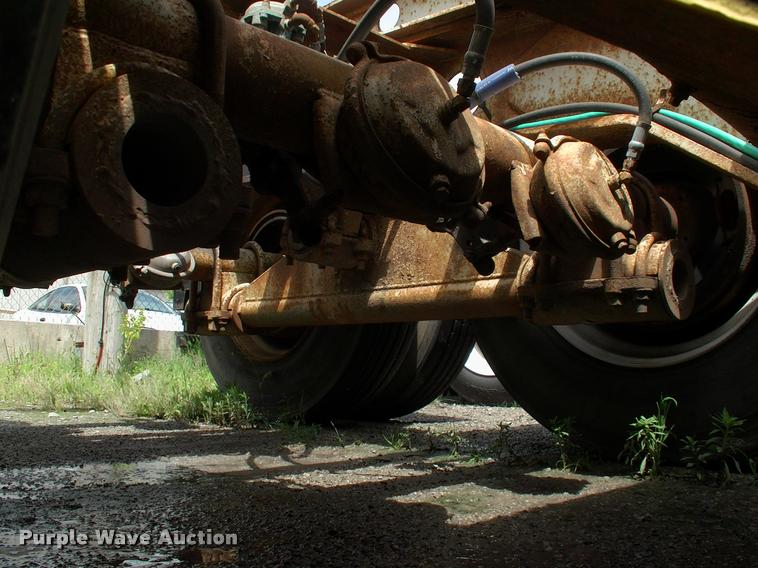 image for item DC7224 1987 Cozad lowboy equipment trailer with booster