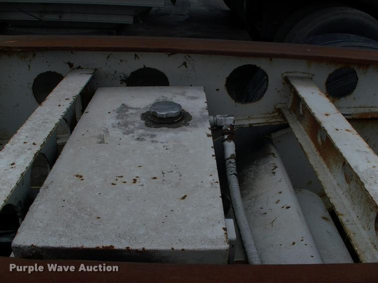 image for item DC7224 1987 Cozad lowboy equipment trailer with booster