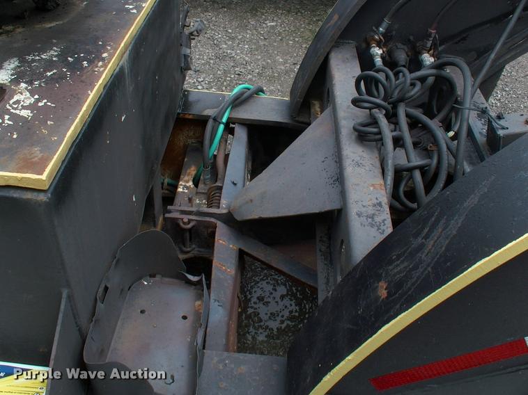 image for item DC7224 1987 Cozad lowboy equipment trailer with booster