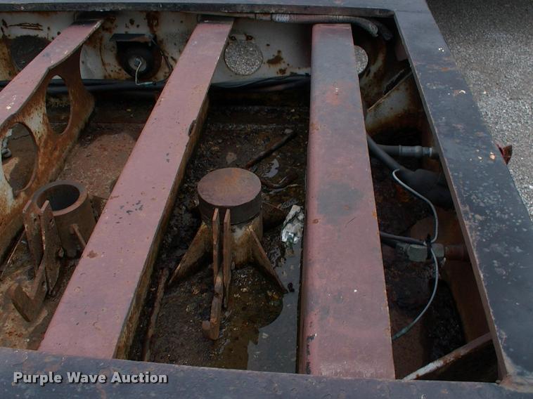 image for item DC7224 1987 Cozad lowboy equipment trailer with booster