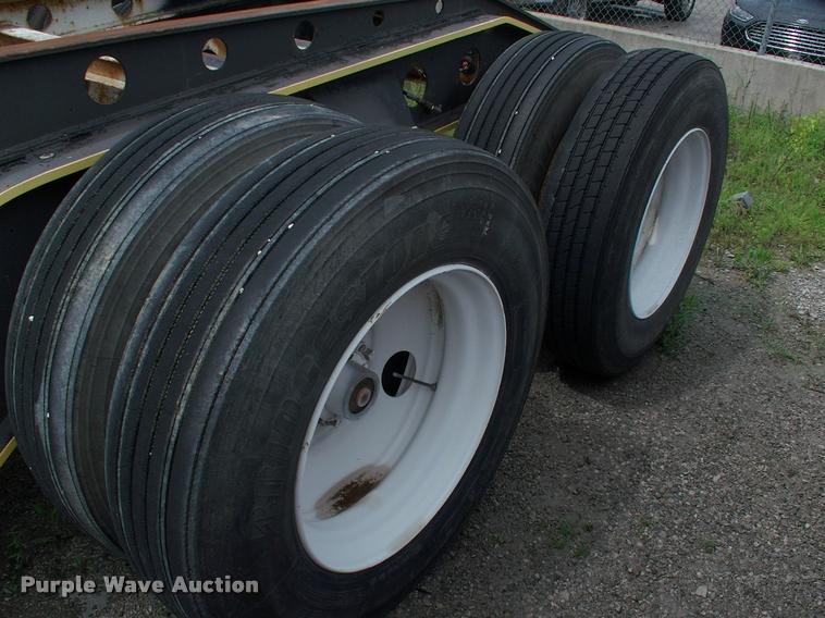 image for item DC7224 1987 Cozad lowboy equipment trailer with booster