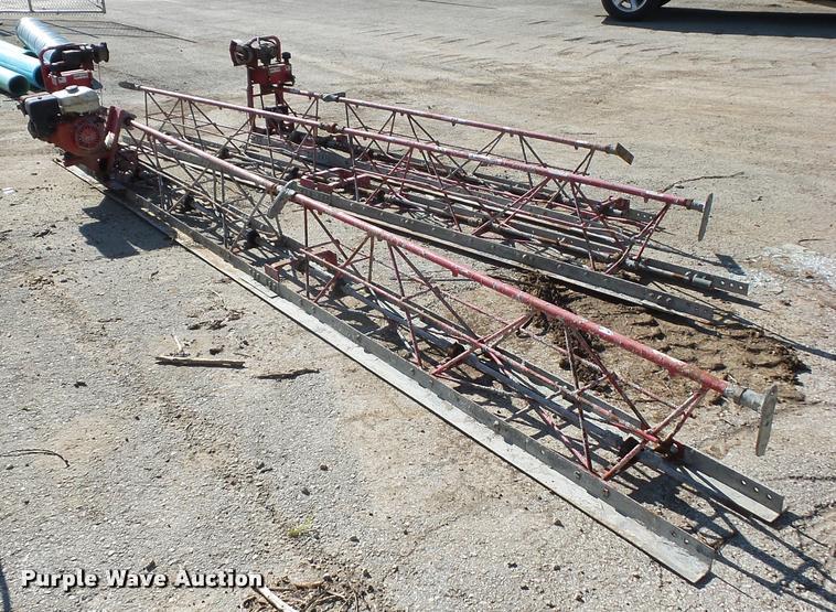 image for item DD9421 Razorback 12 HED concrete screed