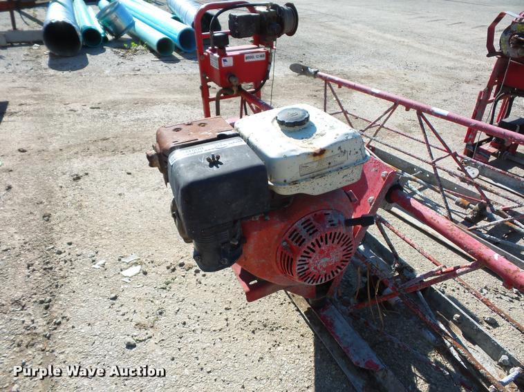 image for item DD9421 Razorback 12 HED concrete screed