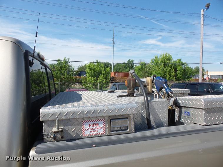 image for item DD9473 2000 Ford F250 Super Duty SuperCab pickup truck