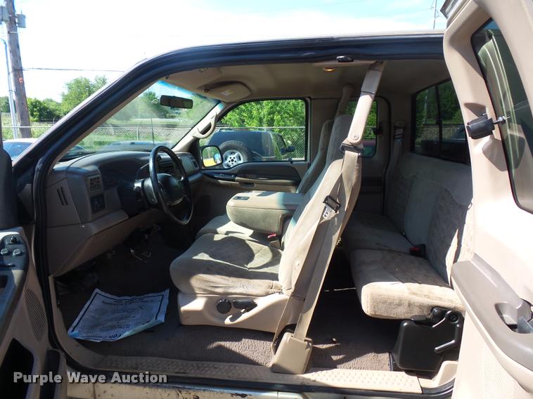 image for item DD9473 2000 Ford F250 Super Duty SuperCab pickup truck