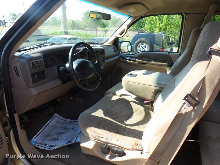 image for item DD9473 2000 Ford F250 Super Duty SuperCab pickup truck