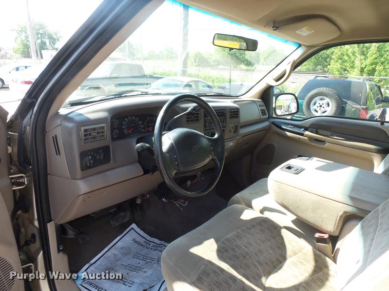 image for item DD9473 2000 Ford F250 Super Duty SuperCab pickup truck