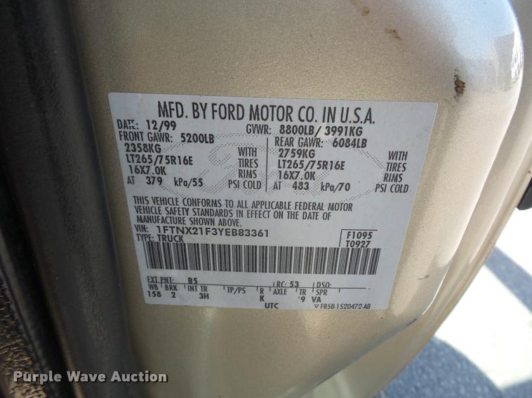 image for item DD9473 2000 Ford F250 Super Duty SuperCab pickup truck