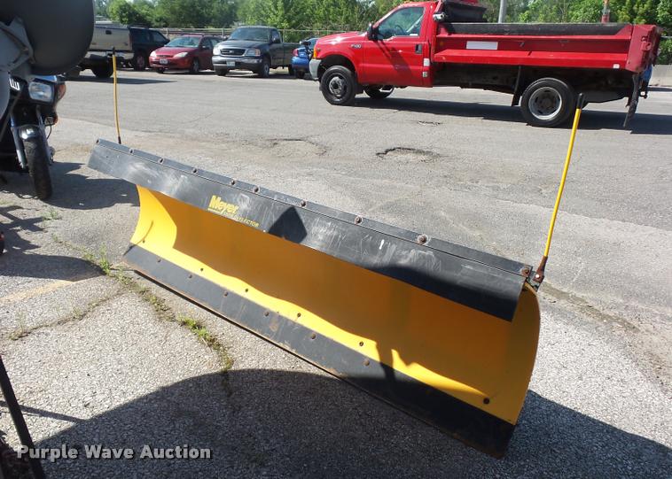 image for item DD9473 2000 Ford F250 Super Duty SuperCab pickup truck