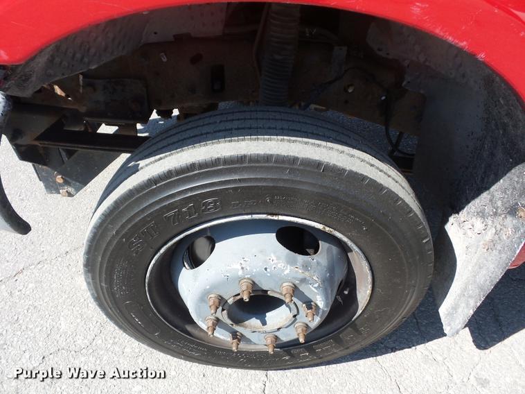 image for item DD9474 2000 Ford F450 Super Duty dump truck