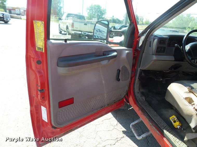 image for item DD9474 2000 Ford F450 Super Duty dump truck