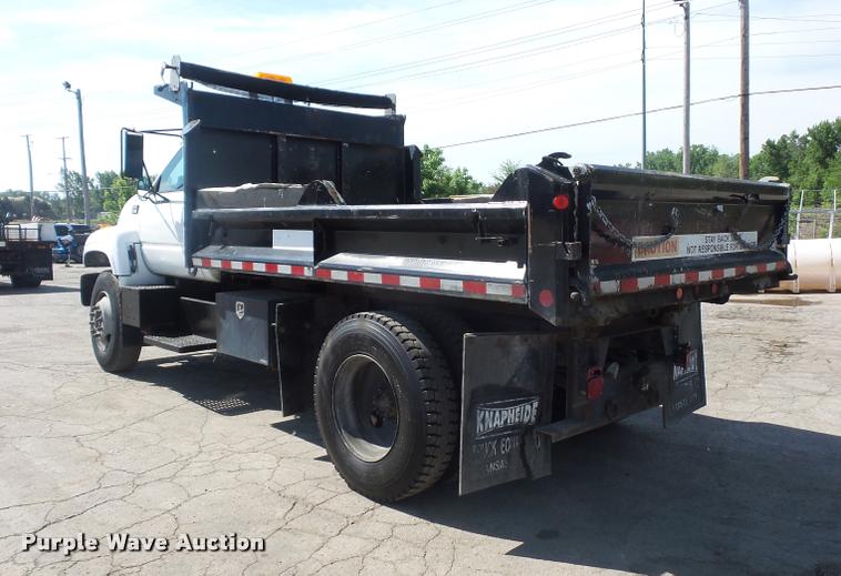image for item DD9475 2001 GMC C6500 dump truck