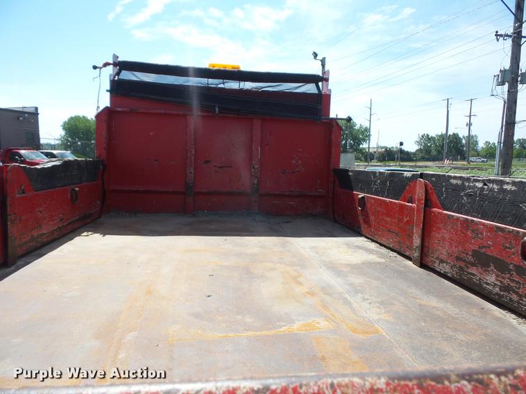 image for item DD9477 2001 GMC C6500 dump truck