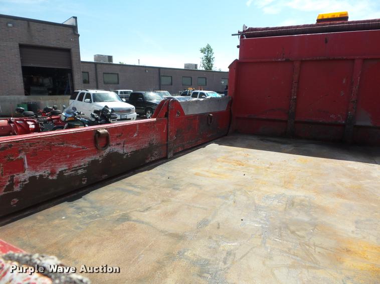 image for item DD9478 2001 GMC C6500 dump truck