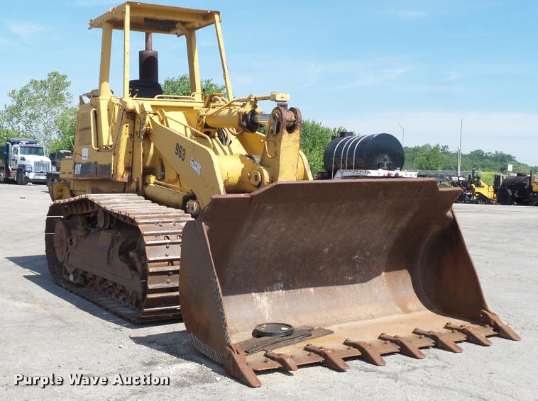 image for item DD9480 1983 Caterpillar 963 track loader