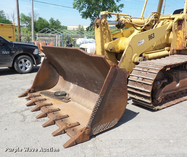 image for item DD9480 1983 Caterpillar 963 track loader