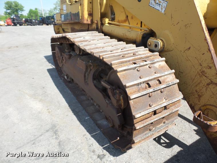 image for item DD9480 1983 Caterpillar 963 track loader