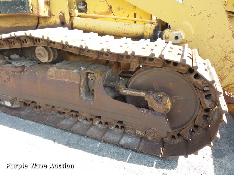 image for item DD9480 1983 Caterpillar 963 track loader