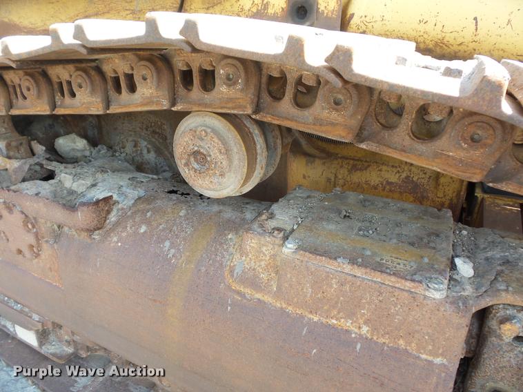 image for item DD9480 1983 Caterpillar 963 track loader