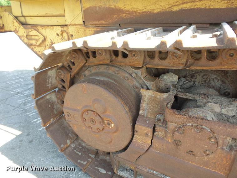 image for item DD9480 1983 Caterpillar 963 track loader