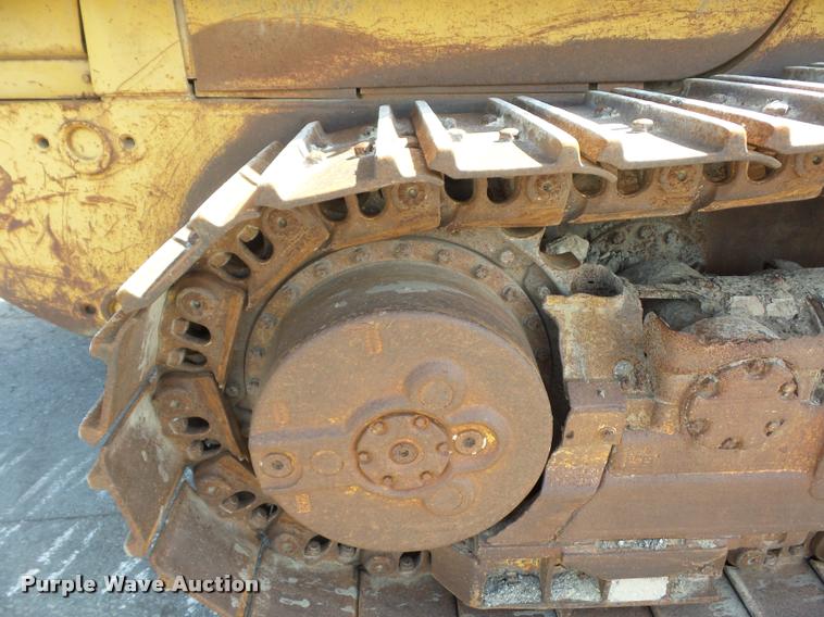 image for item DD9480 1983 Caterpillar 963 track loader