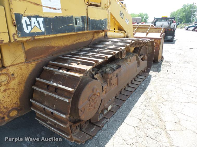 image for item DD9480 1983 Caterpillar 963 track loader