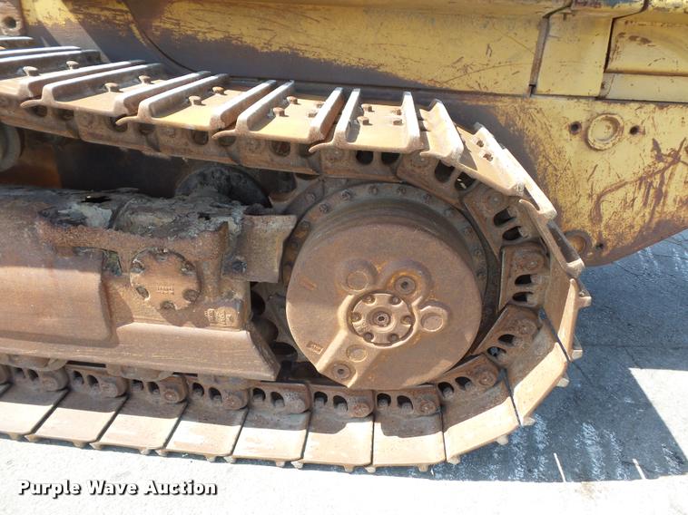 image for item DD9480 1983 Caterpillar 963 track loader