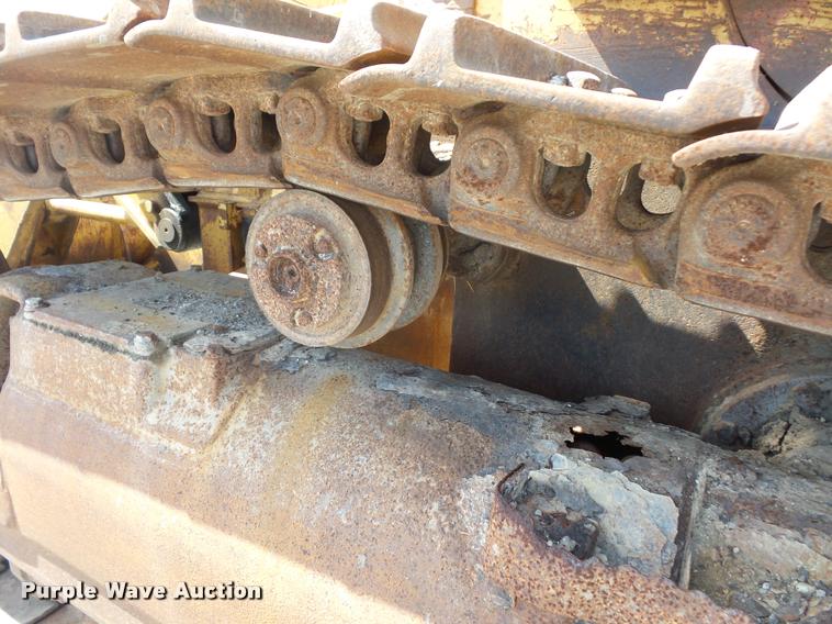 image for item DD9480 1983 Caterpillar 963 track loader
