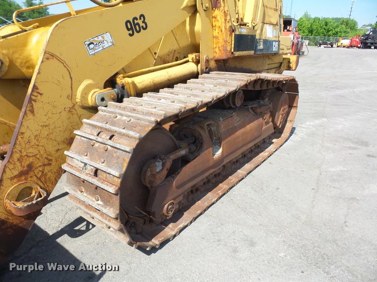 image for item DD9480 1983 Caterpillar 963 track loader