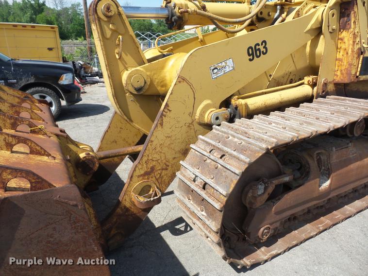 image for item DD9480 1983 Caterpillar 963 track loader