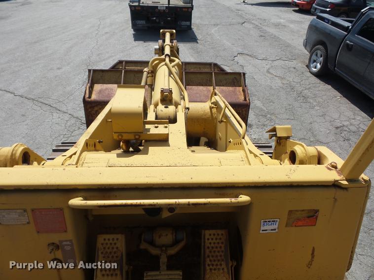 image for item DD9480 1983 Caterpillar 963 track loader