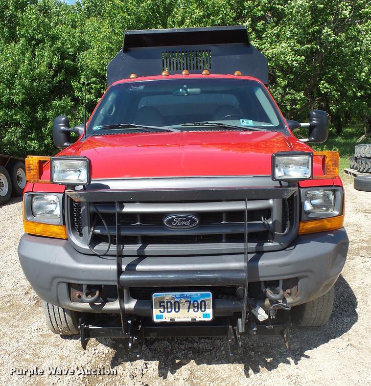 image for item DH9650 1999 Ford F550 Super Duty Crew Cab dump truck