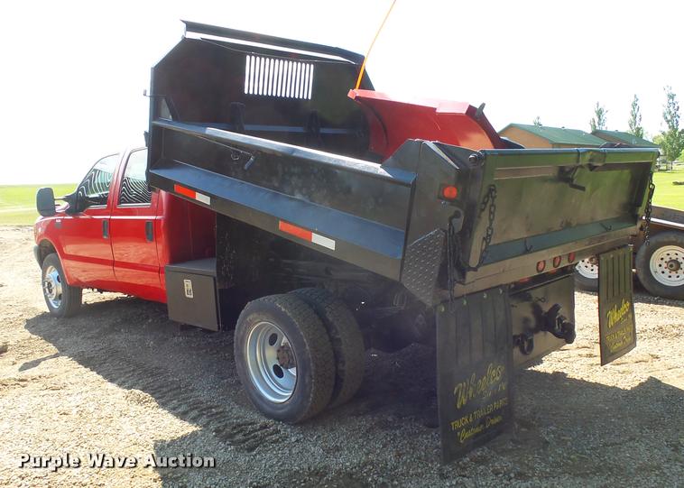 image for item DH9650 1999 Ford F550 Super Duty Crew Cab dump truck