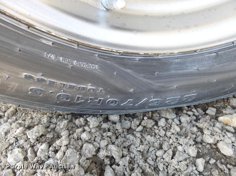 image for item DH9650 1999 Ford F550 Super Duty Crew Cab dump truck