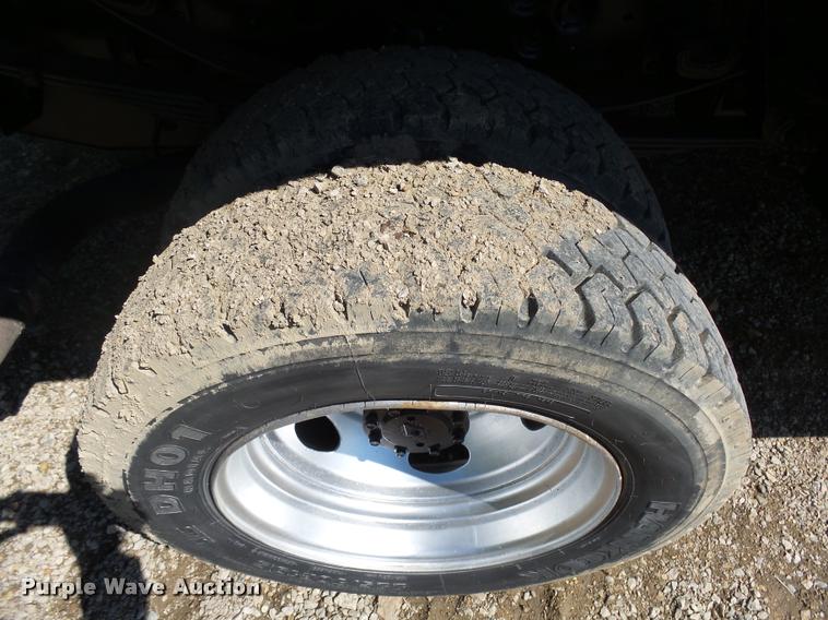 image for item DH9650 1999 Ford F550 Super Duty Crew Cab dump truck