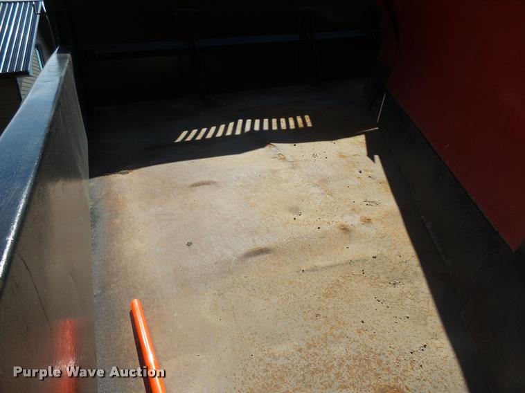 image for item DH9650 1999 Ford F550 Super Duty Crew Cab dump truck