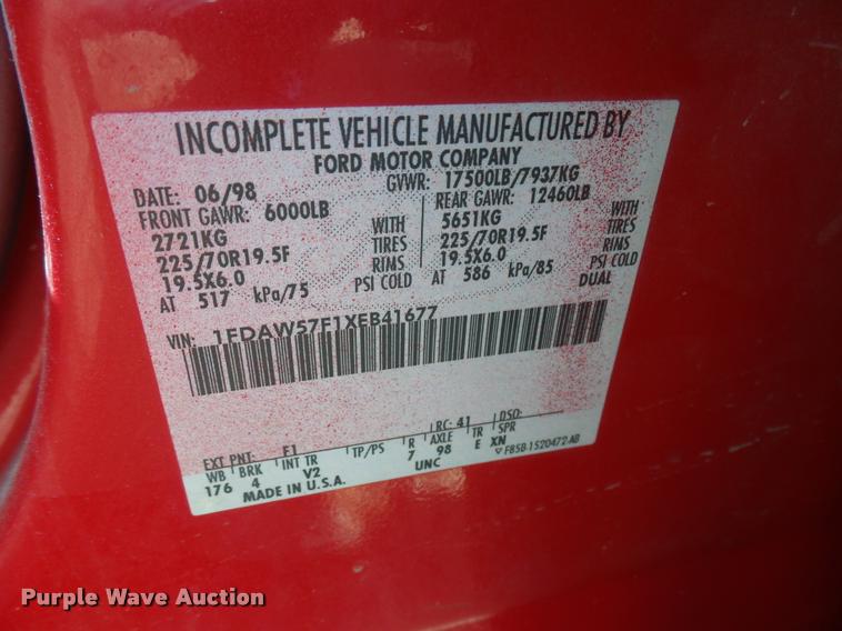 image for item DH9650 1999 Ford F550 Super Duty Crew Cab dump truck