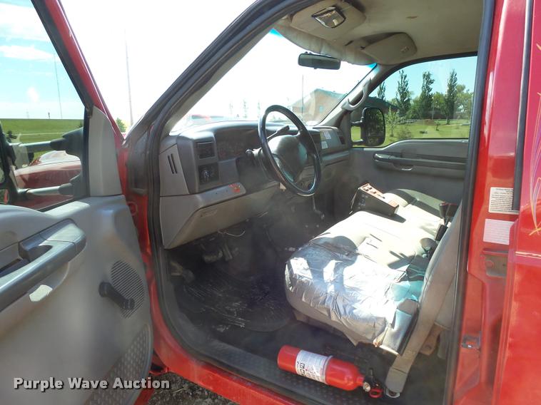 image for item DH9650 1999 Ford F550 Super Duty Crew Cab dump truck